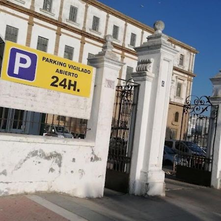 Apartamento El Tanguillo Little Apartments Кадис Экстерьер фото