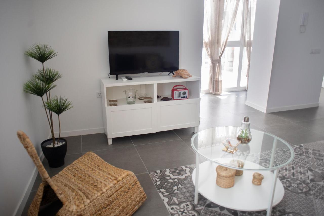 Apartamento El Tanguillo Little Apartments Кадис Экстерьер фото